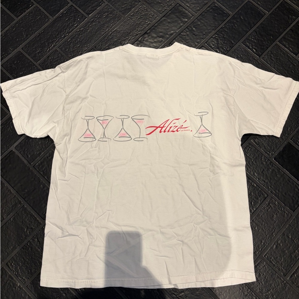 Y2K Alizé Martini Graphic Tee | Hanes Beefy-T | Oversized Boxy Fit | 2000s - Picture 2 of 4